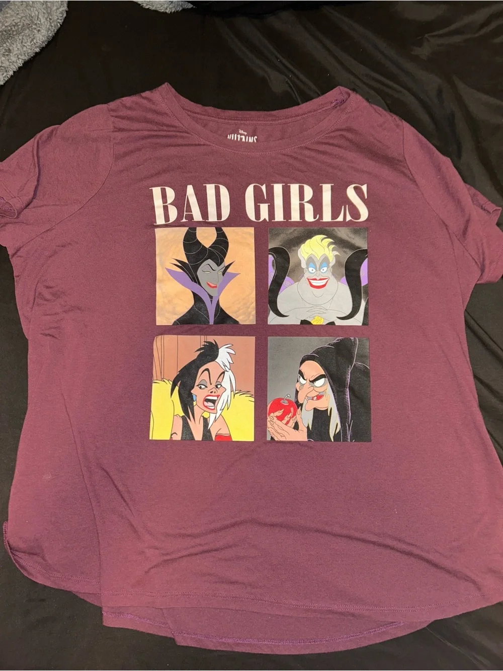 Disney Villains Bad Girls Graphic Tee 2XL Maroon - Picture 2 of 5